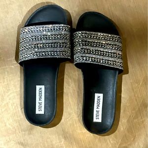Steve Madden Slides